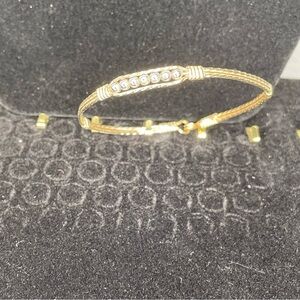 The Power of Prayer 
Ronaldo Jewelry